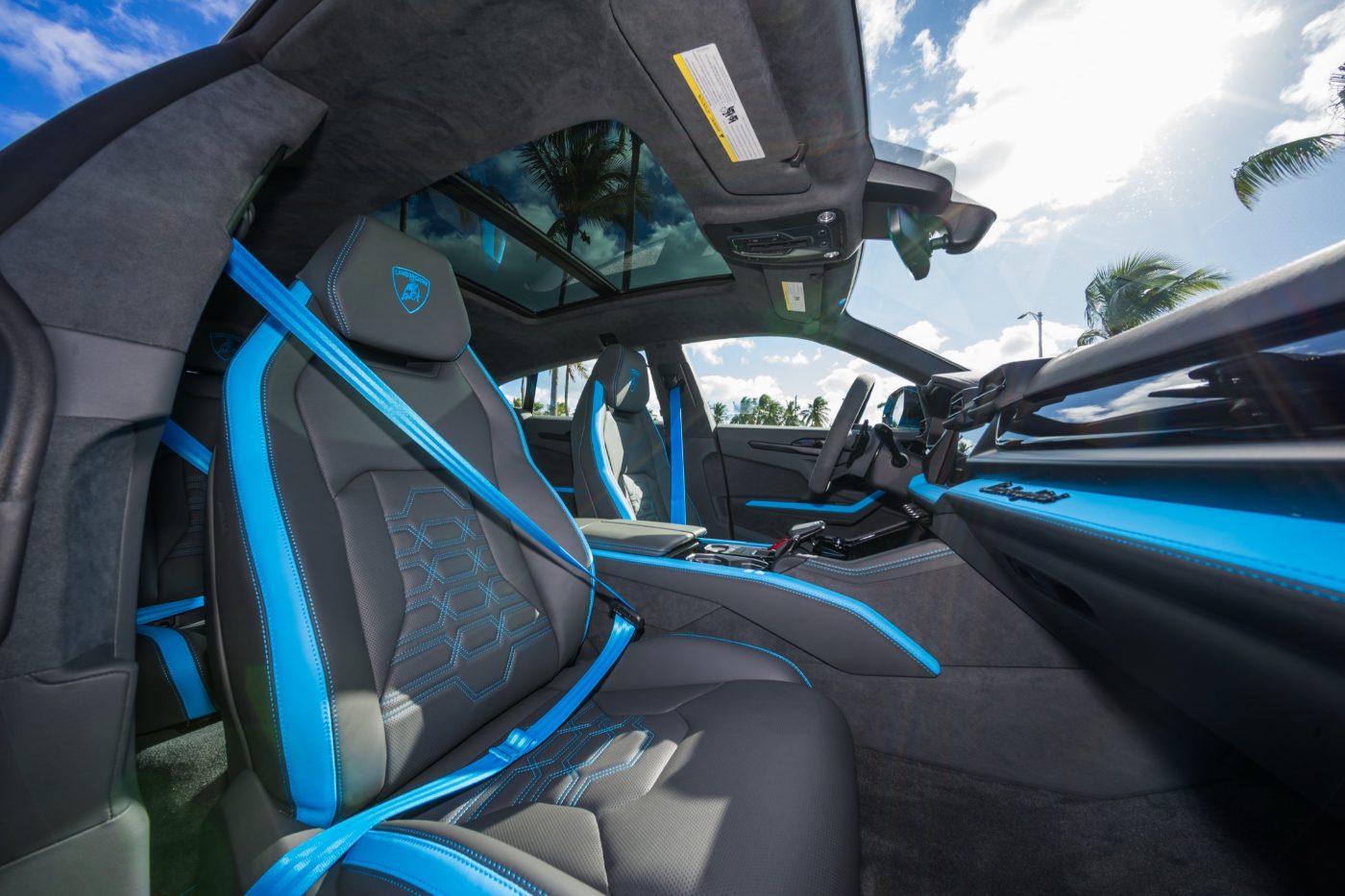 Lamborghini Urus SE β 10