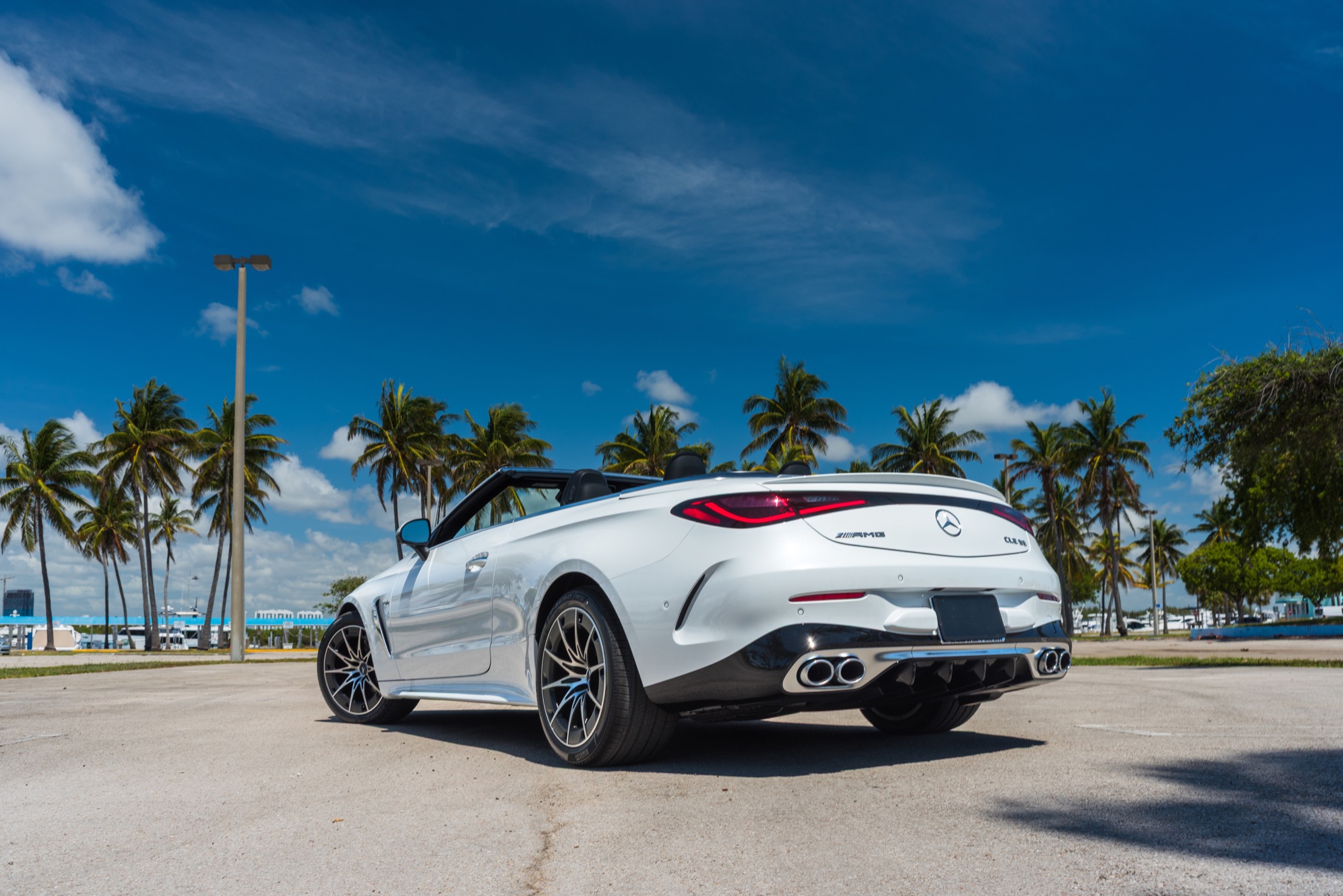 Mercedes-Benz AMG CLE 53 Cabriolet — 3